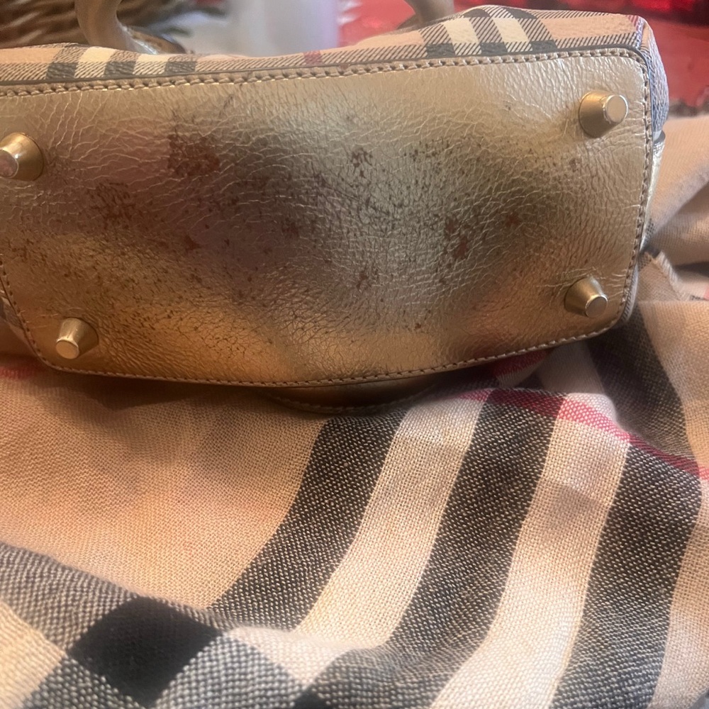 Burberry Tan and Gold Mini Bag with Plaid Pattern - Picture 2 of 7